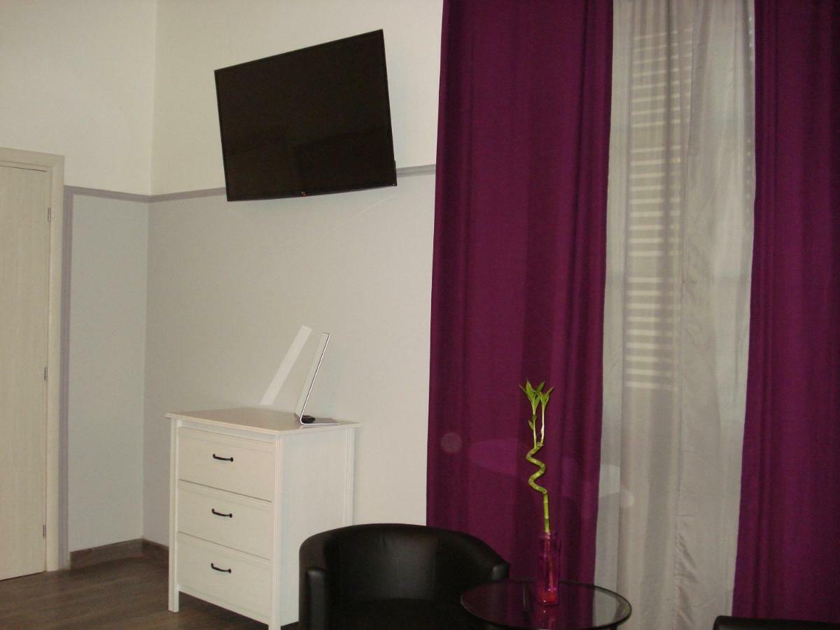 Casa Vacanza Cleo Katania Zewnętrze zdjęcie